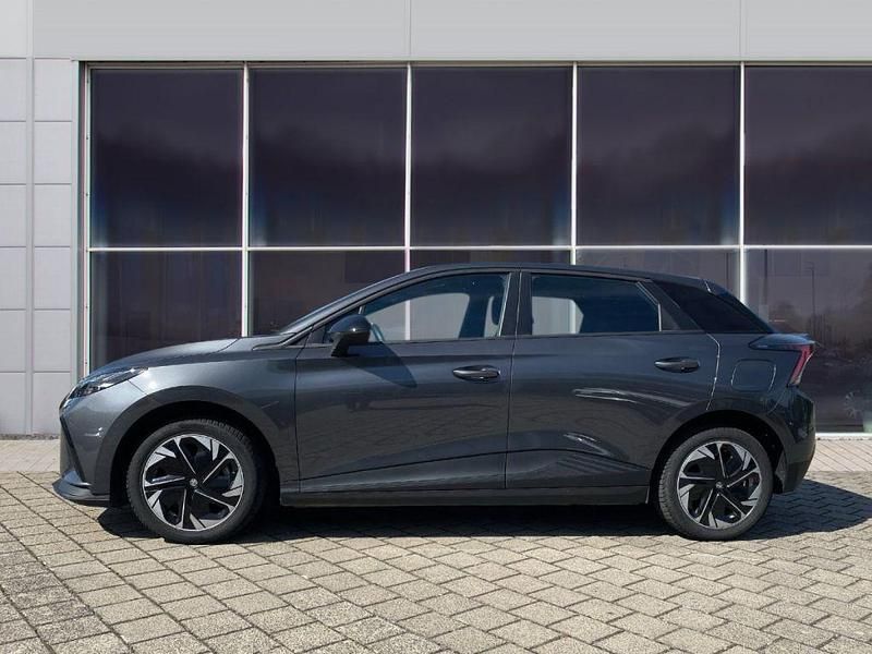 Gebraucht MG MG4 EV 125 kW (170 PS) 2023 Andesgray (metallic) Kleinwagen
