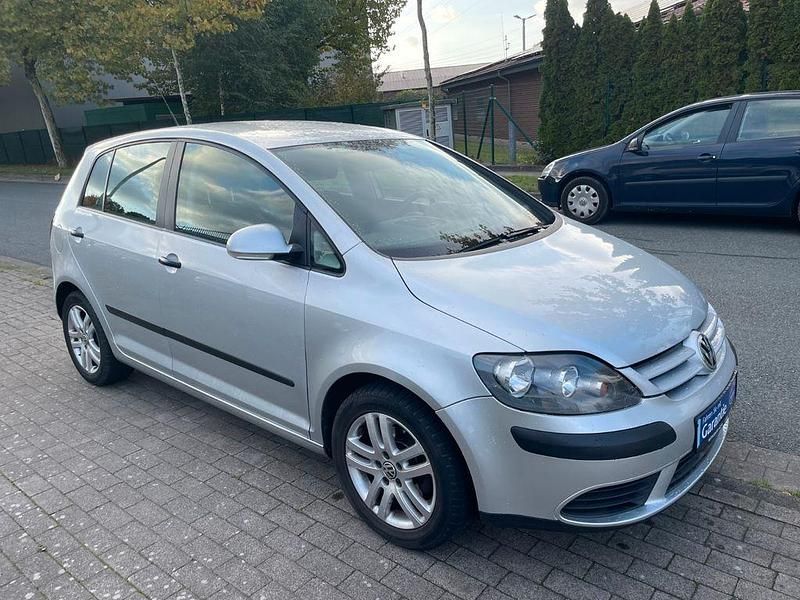 Silber Gebraucht 2005 VW Golf Plus Van / Kleinbus | 5.490 € (Etwas zu teuer) - Bild 1/4