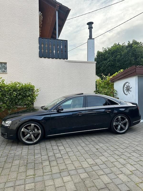 Gebraucht Audi A8 385 PS (283 kW) 2016 Blau Limousine
