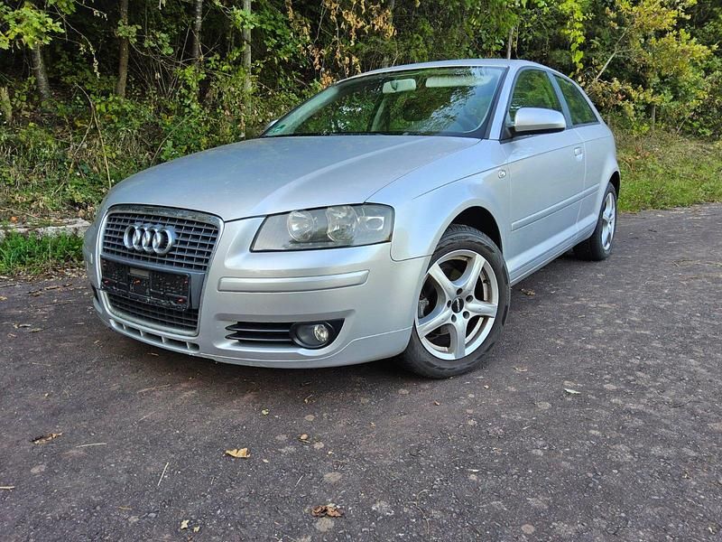 Gebraucht Audi A3 102 PS (75 kW) 2007 Silber Kleinwagen