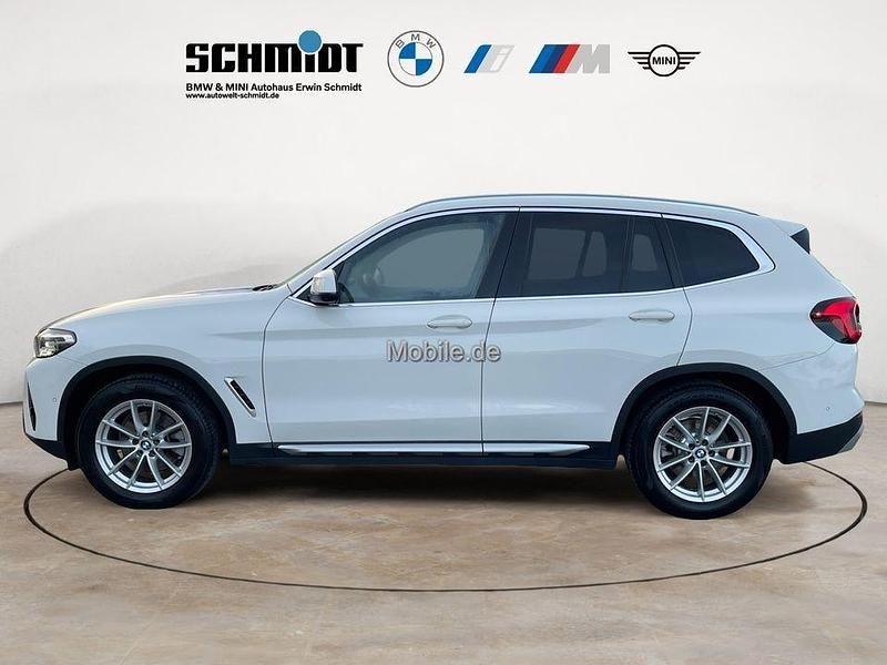 Gebraucht BMW X3 Sport Line 184 PS (135 kW) 2023 Weiß SUV