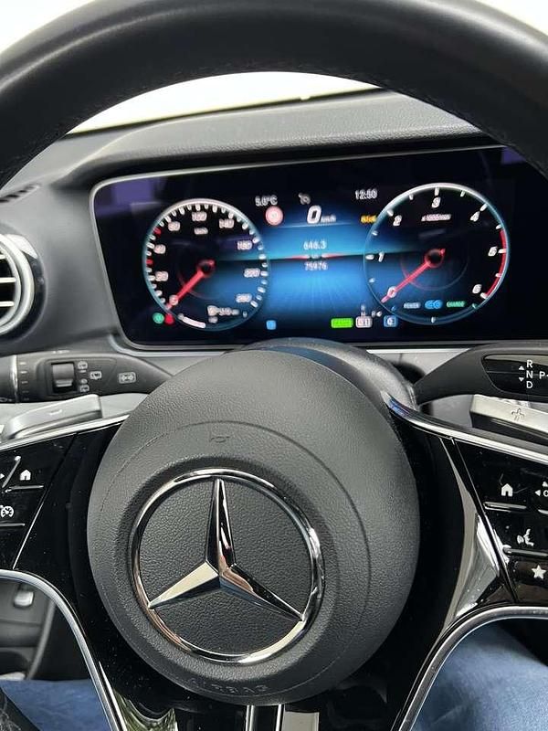 Gebraucht Mercedes E300 Avantgarde 265 PS (194 kW) 2023 Silber Kombi