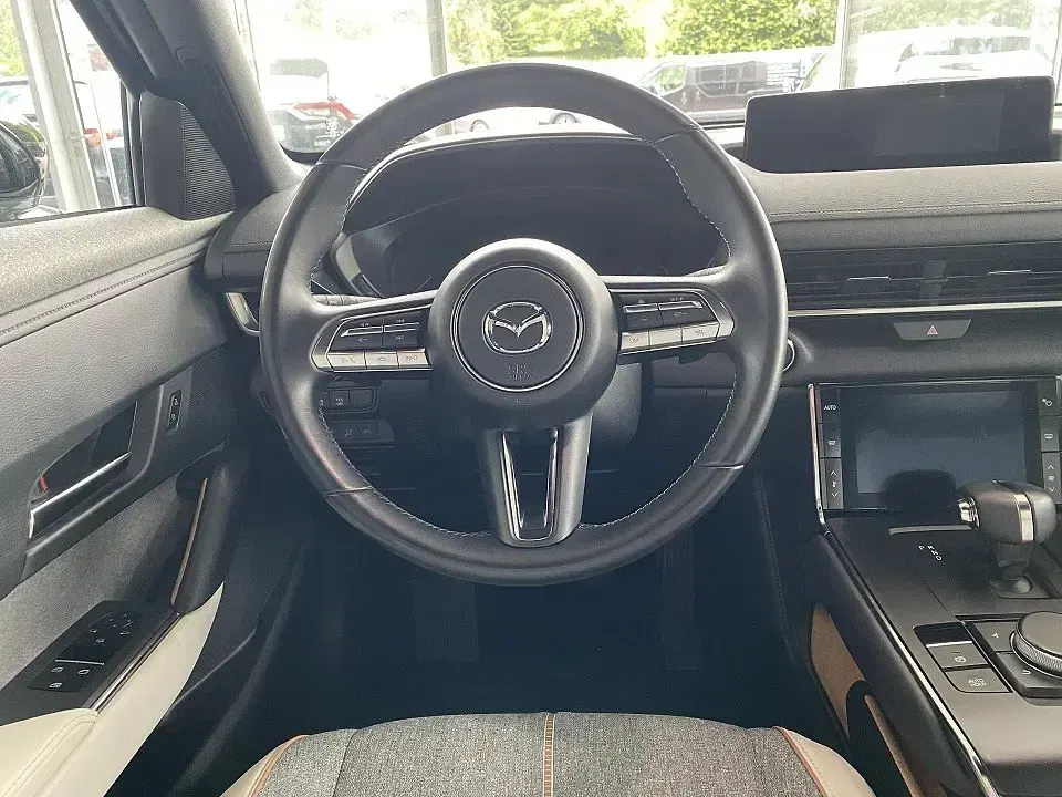 Gebraucht Mazda MX30 Ad'Vantage 106 kW (145 PS) 2022 Jet black (metallic) SUV