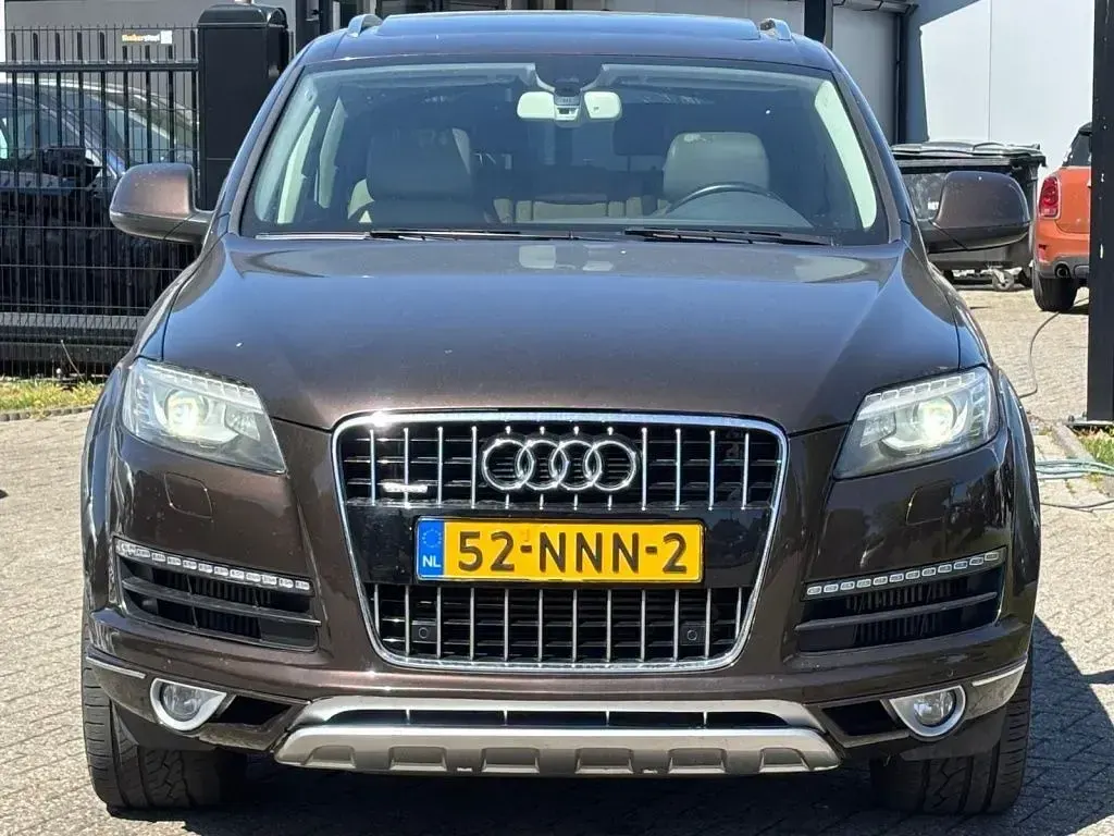 Second-hand Audi Q7 241 CP (177 kW) 2009 Maro SUV