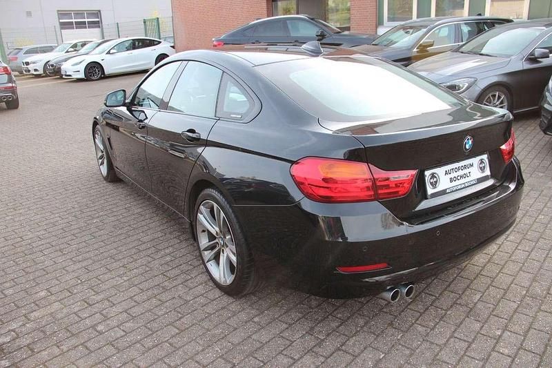 Gebraucht BMW 430 Advantage 258 PS (189 kW) 2016 Saphirschwarz Coupé