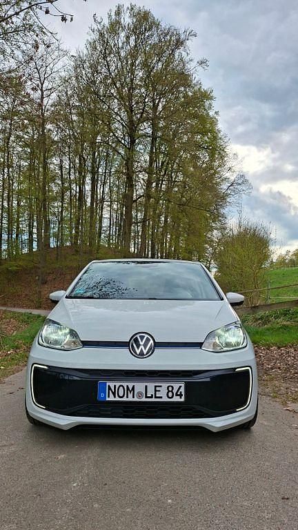 Second-hand VW e-up! 61 kW (83 CP) 2020 Alb Hatchback