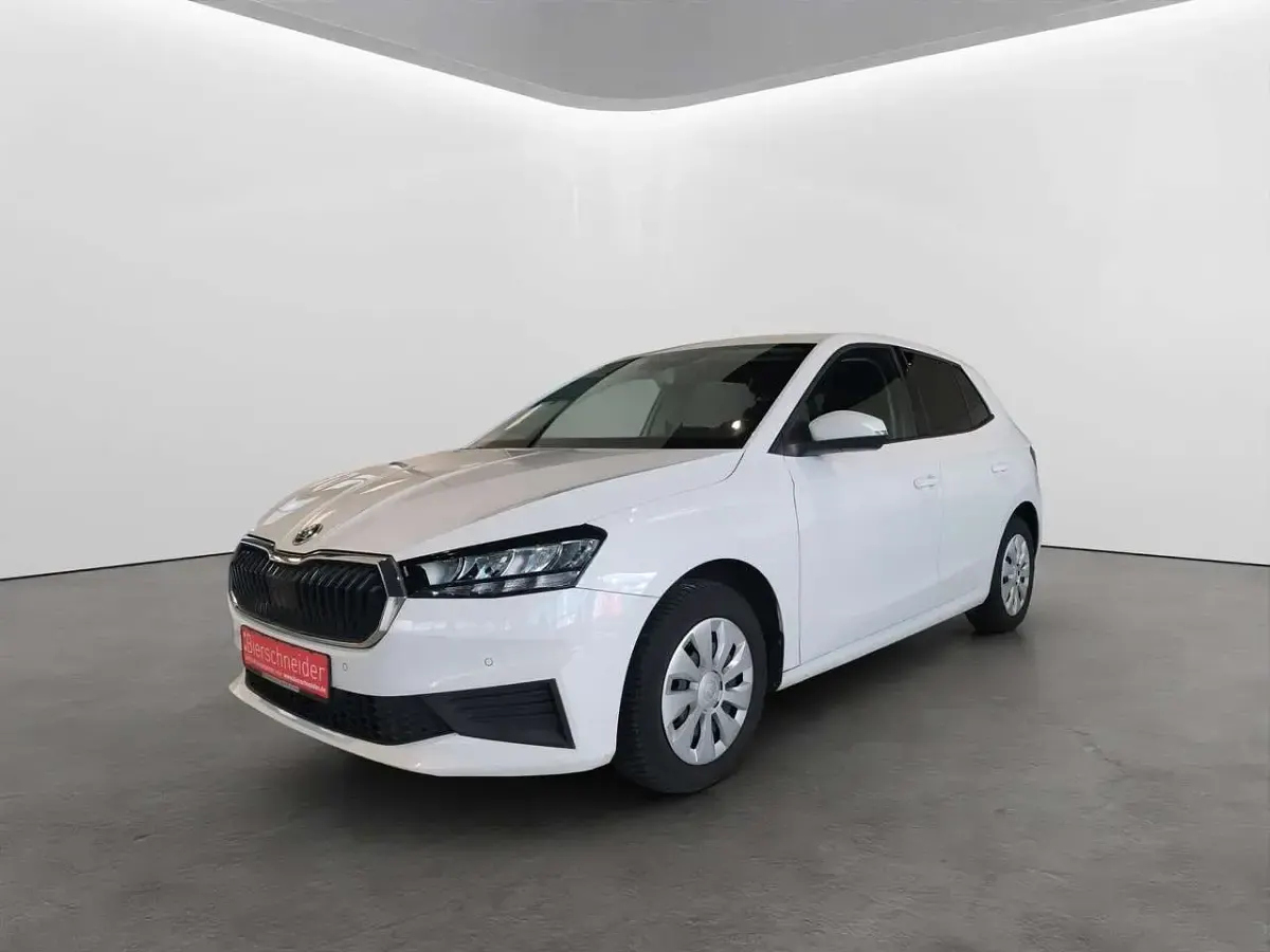 Gebraucht Skoda Fabia Ambition 80 PS (58 kW) 2022 Weiss Kleinwagen