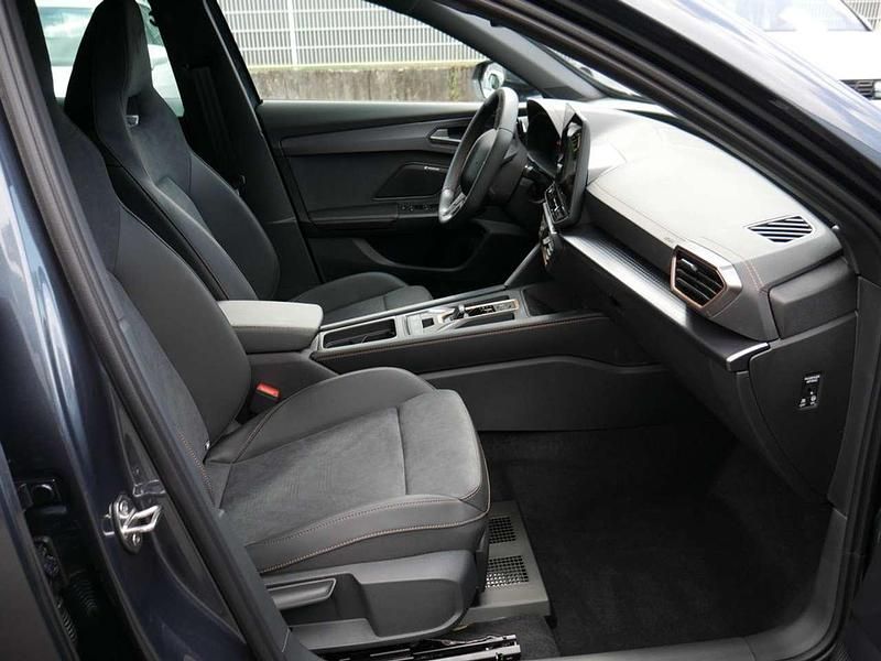 Second-hand Cupra Formentor VZ 272 CP (200 kW) 2025 Gri SUV