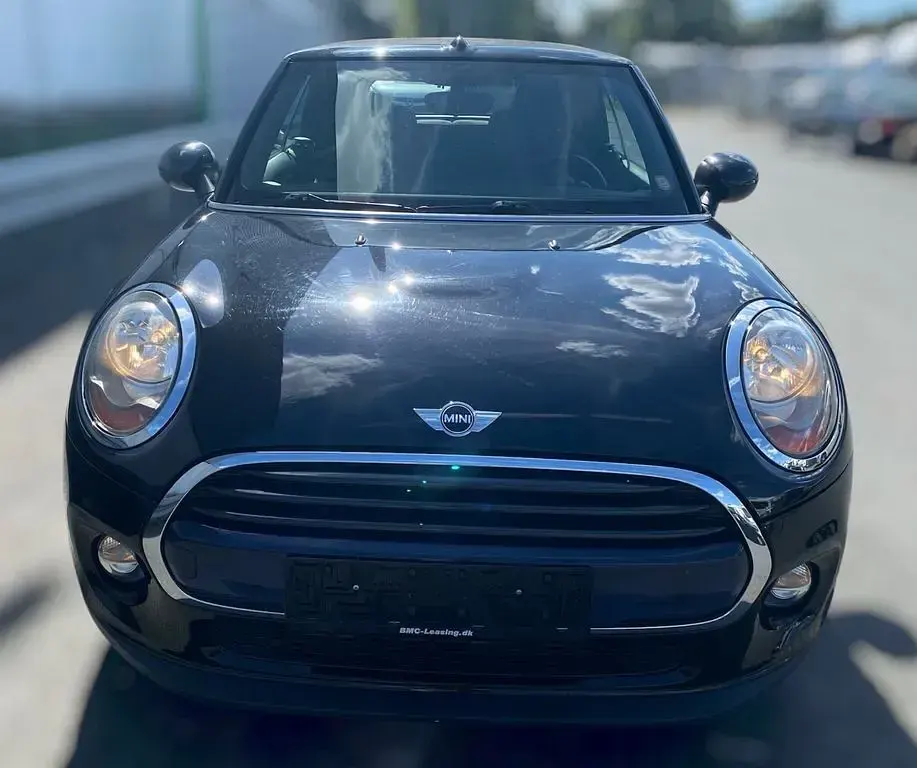 Gebraucht Mini Cooper D Cabriolet 116 PS (85 kW) 2017 Schwarz Cabrio