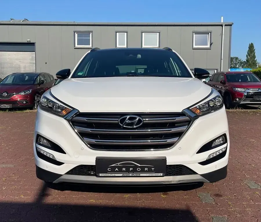 Gebraucht Hyundai Tucson Passion Plus 177 PS (130 kW) 2018 Weiß SUV