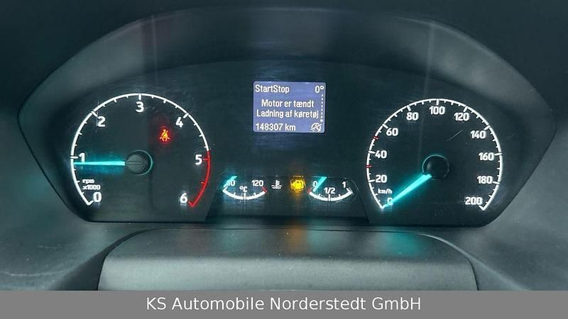 Gebraucht Ford Transit Custom Trend 131 PS (96 kW) 2019 Weiß Van / Kleinbus