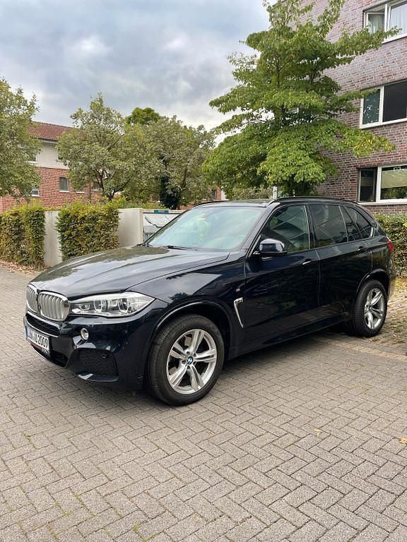 Schwarz Gebraucht 2016 BMW X5 Performance SUV | 24.999 € (Fairer Preis) - Bild 1/4