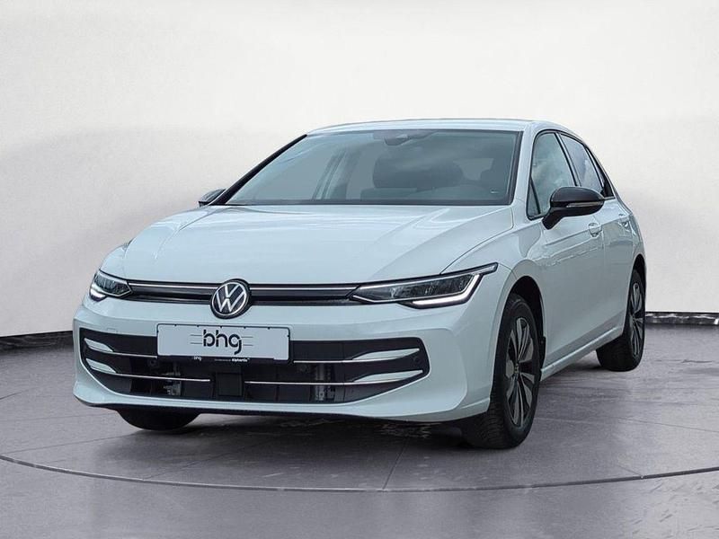 Weiß Neu 2025 VW Golf VIII Life Kleinwagen | 33.490 € - Bild 1/4