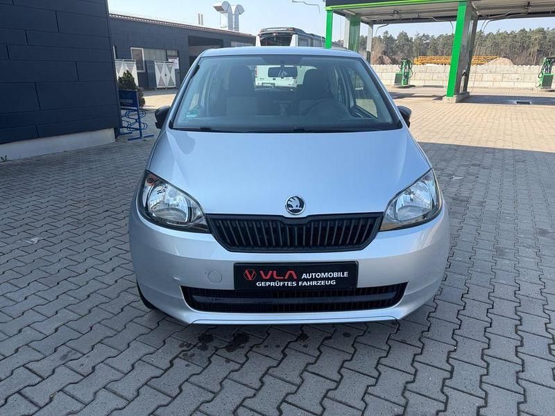 Gebraucht Skoda Citigo Active 60 PS (44 kW) 2014 Silber Kleinwagen