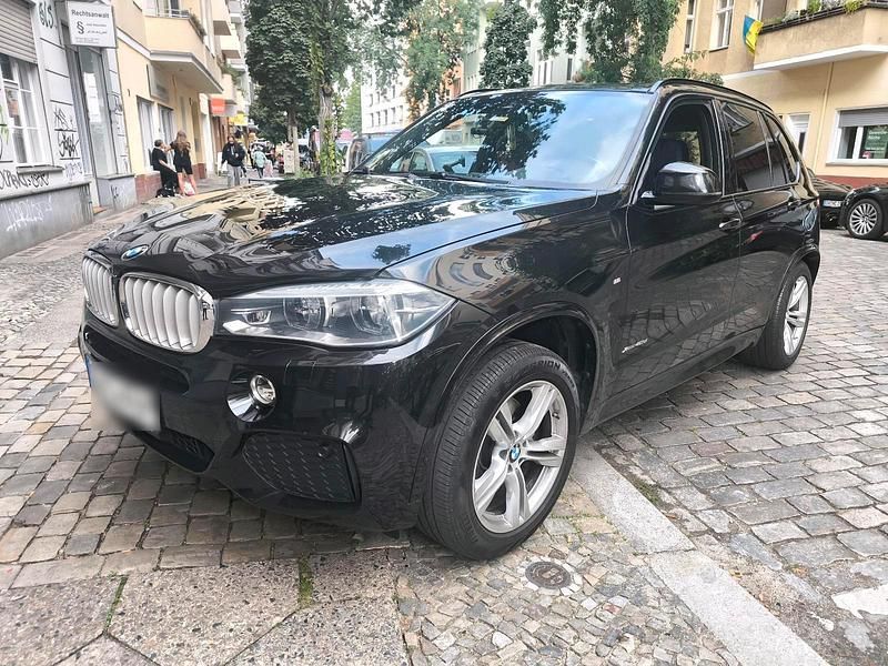 Second-hand BMW X5 313 CP (230 kW) 2016 Negru SUV