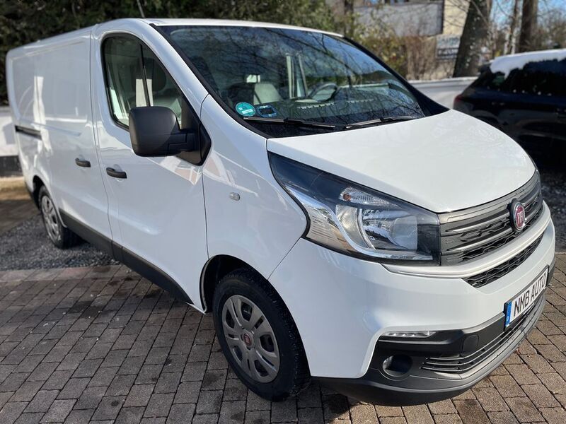 Weiß Gebraucht 2019 Fiat Talento Van | 15.990 € (Teuer) - Bild 1/4