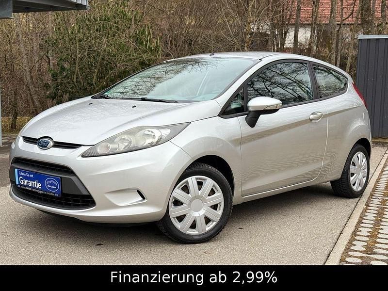 Gebraucht Ford Fiesta Trend 60 PS (44 kW) 2009 Silber Kleinwagen
