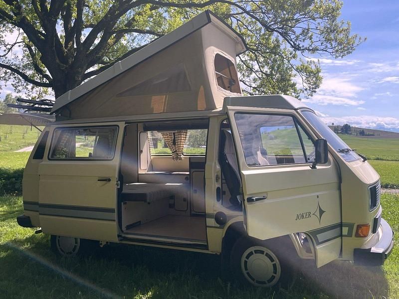 Beige Gebraucht 1986 VW T3 Van | 23.000 € - Bild 1/4