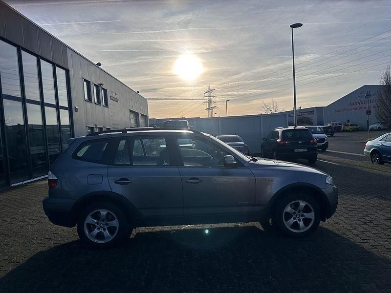 Gebraucht BMW X3 Comfort Edition 177 PS (130 kW) 2010 Grau SUV