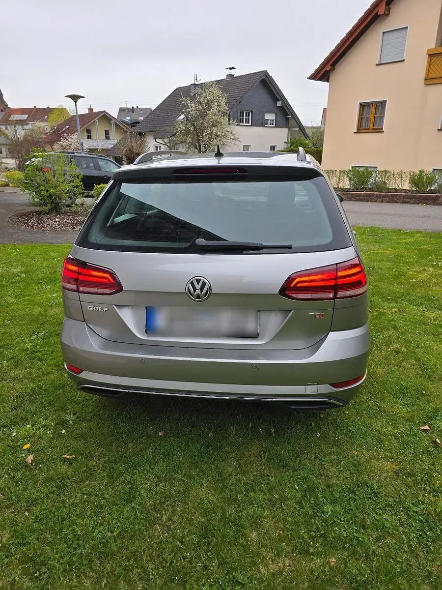 Gebraucht VW Golf VII Comfortline 116 PS (85 kW) 2017 Silber Kombi