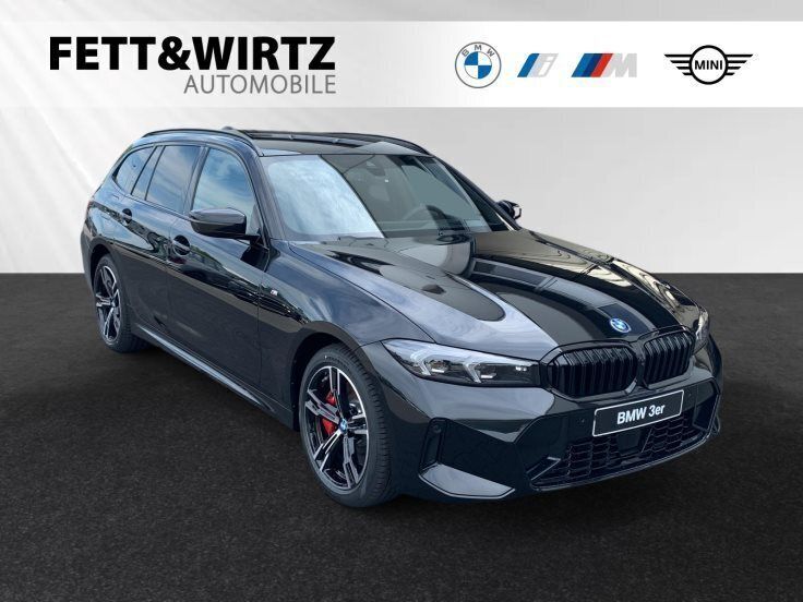 Saphirschwarz metallic Neu 2025 BMW 330e M Sport Kombi | 68.390 € - Bild 1/3
