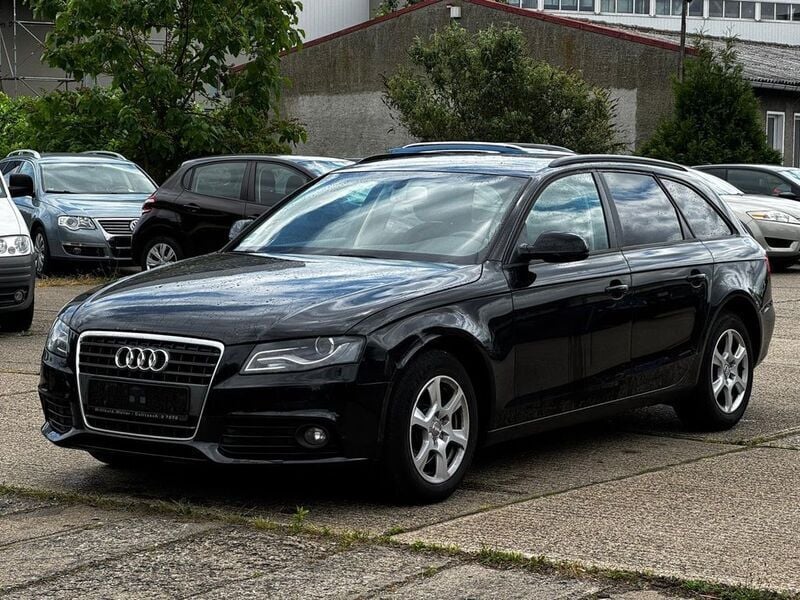 Schwarz Gebraucht 2012 Audi A4 Attraction Kombi | 3.950 € (Fairer Preis) - Bild 1/4