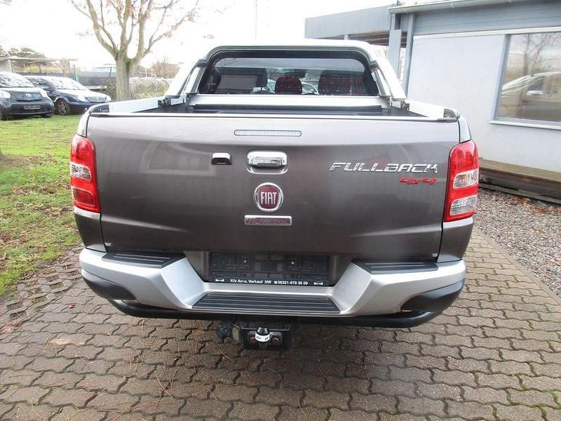 Gebraucht Fiat Fullback Basis 181 PS (133 kW) 2016 Grau Pickup