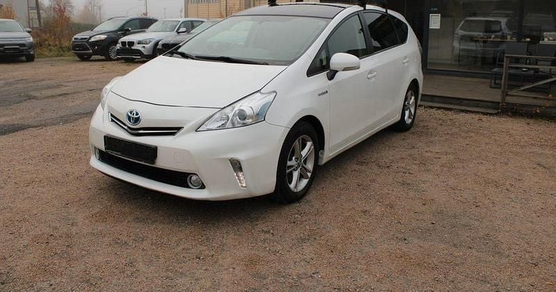 Weiß Gebraucht 2012 Toyota Prius+ Comfort Van / Kleinbus | 10.500 € (Guter Preis) - Bild 1/4