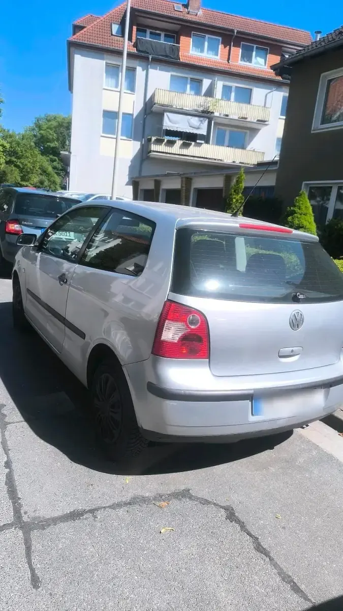 Brugt VW Polo 60 HK (44 kW) 2003 Sølv Hatchback