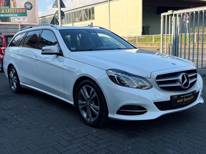Usata Mercedes E220 170 CV (125 kW) 2015 Bianco Station wagon