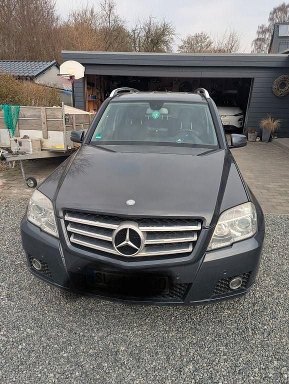 Gebraucht Mercedes GLK320 224 PS (164 kW) 2009 Grau SUV