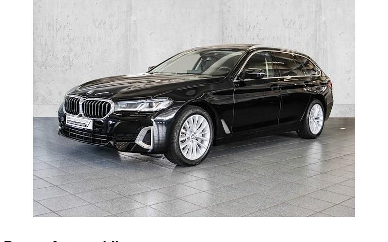Gebraucht BMW 540 Luxury Line 333 PS (244 kW) 2023 Schwarz Kombi