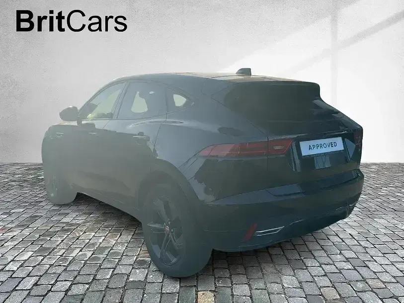Używany Jaguar E-Pace R 163 KM (119 kW) 2022 Czarny SUV