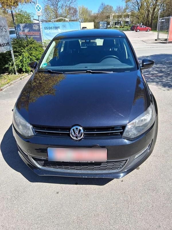 Second-hand VW Polo Match 90 CP (66 kW) 2012 Negru Hatchback