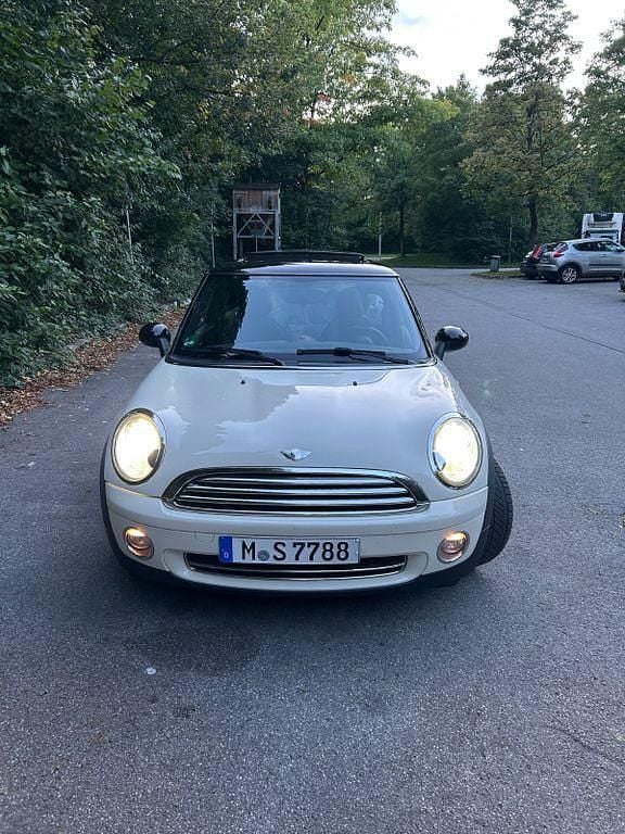 Beige Gebraucht 2008 Mini Cooper Kleinwagen | 3.200 € (Fairer Preis) - Bild 1/4