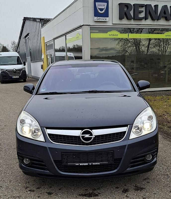 Gebraucht Opel Vectra Edition+ 140 PS (102 kW) 2008 Blau Limousine
