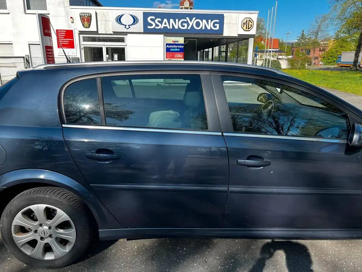 Gebraucht Opel Signum 170 PS (125 kW) 2008 Grau Kleinwagen