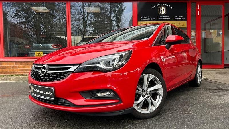 Gebraucht Opel Astra Dynamic 125 PS (91 kW) 2018 Rot Limousine