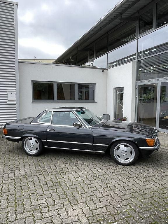 Gebraucht Mercedes SL500 223 PS (164 kW) 1986 Schwarz