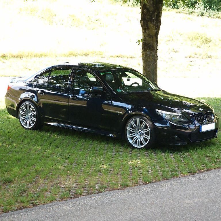 Schwarz Gebraucht 2008 BMW 520 M Sport Limousine | 7.000 € (Fairer Preis) - Bild 1/4