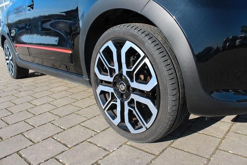 Gebraucht Renault Twingo GT 109 PS (80 kW) 2018 Schwarz Kleinwagen