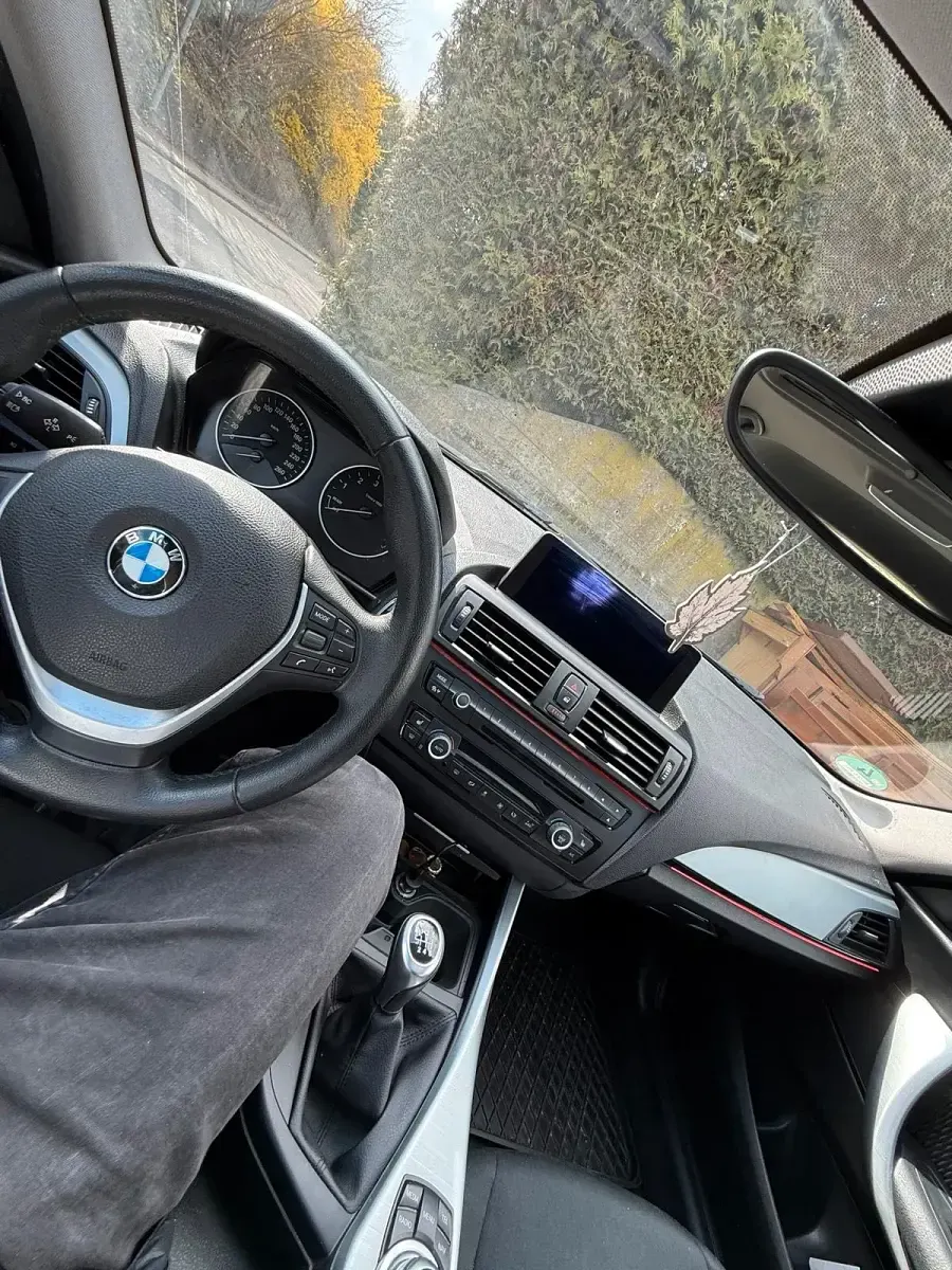 Gebraucht BMW 116 136 PS (100 kW) 2013 Schwarz Kleinwagen