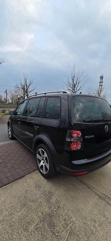 Gebraucht VW Touran 140 PS (102 kW) 2007 Schwarz Van / Kleinbus