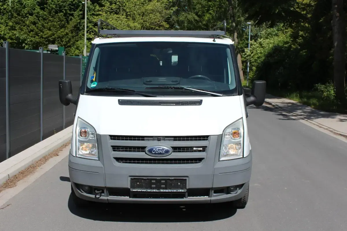 Gebraucht Ford Transit 110 PS (80 kW) 2009 Weiß Van / Kleinbus