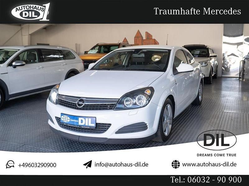 Gebraucht Opel Astra GTC 90 PS (66 kW) 2010 Weiß