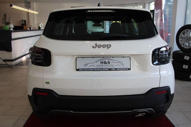 Gebraucht Jeep Avenger Longitude 101 PS (74 kW) 2024 Solid white SUV