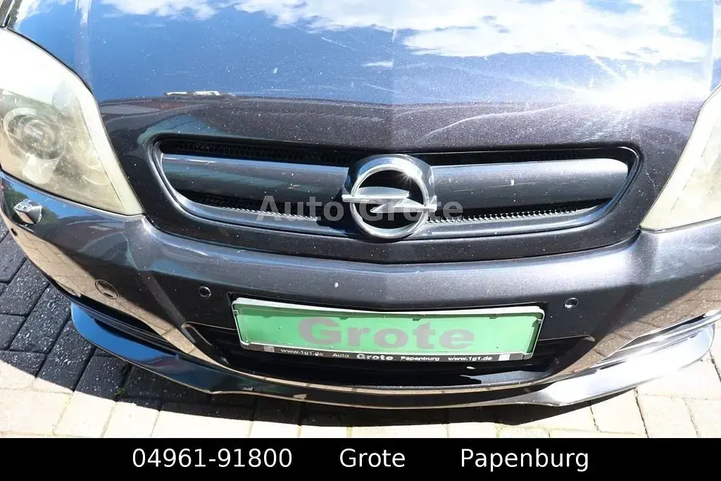 Gebraucht Opel Signum 175 PS (128 kW) 2005 Schwarz Kleinwagen