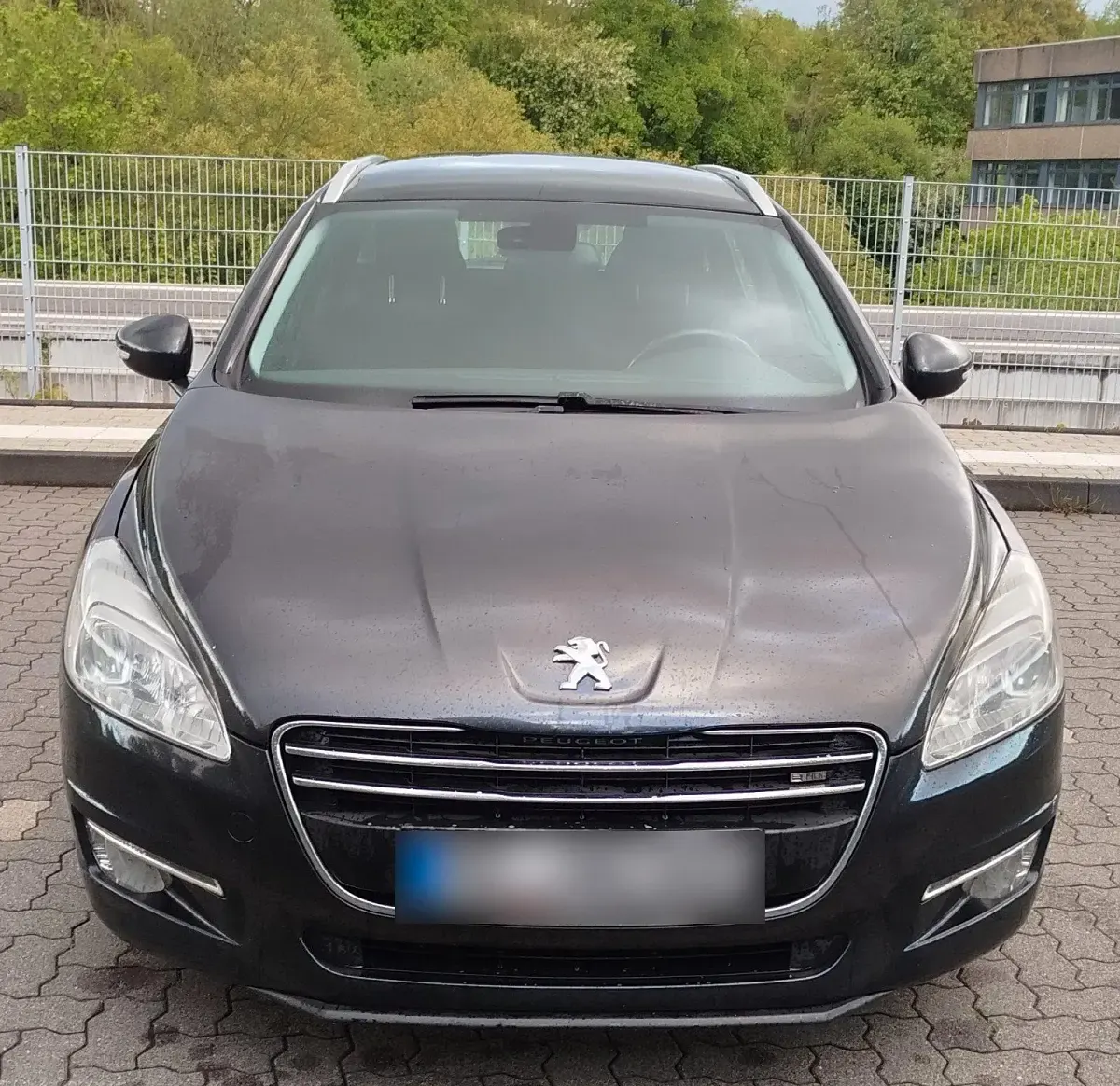 Gebraucht Peugeot 508 SW 114 PS (83 kW) 2012 Schwarz Kombi