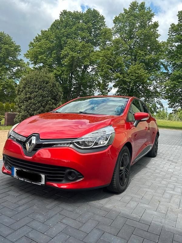 Gebraucht Renault Clio IV 73 PS (53 kW) 2015 Rot Kleinwagen