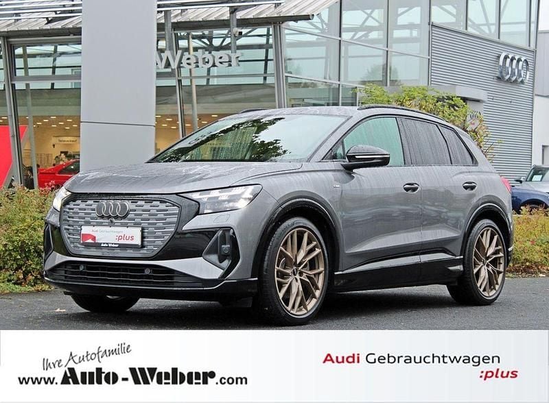 Grau Gebraucht 2022 Audi Q4 e-tron Edition .1 SUV | 34.580 € (Superpreis) - Bild 1/4